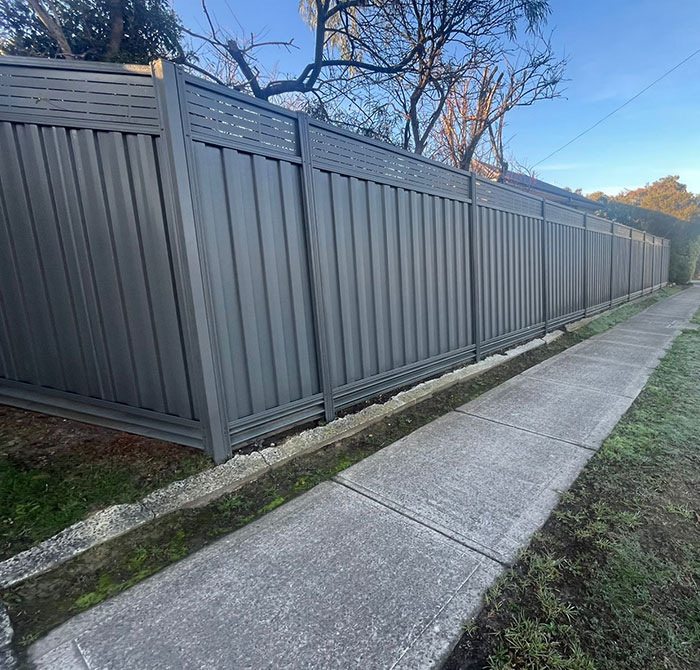 Custom fencing installation Burwood